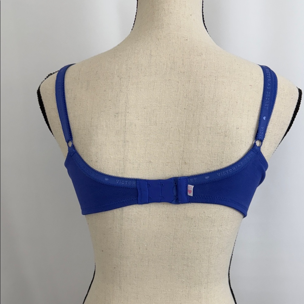 Women’s Victoria's Secret Royal Blue Bra Size 36D - Picture 3 of 5